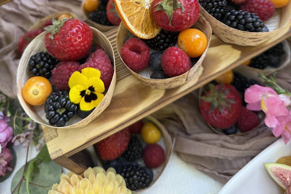 Fruit cups