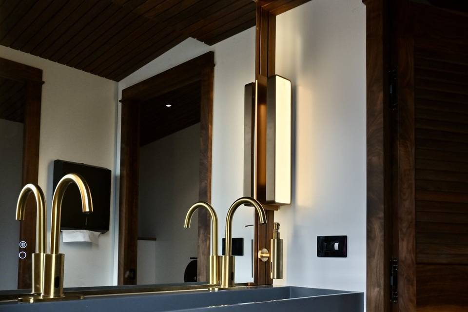 Boutique Bathrooms
