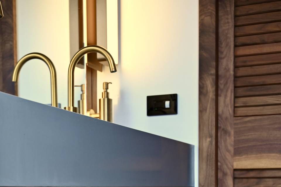 Boutique Bathrooms