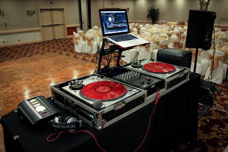 Tempoe Entertainment Dj's