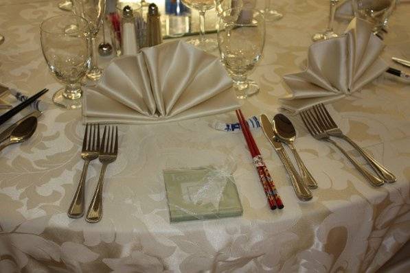 Cultural and expressive place settings