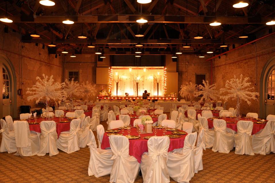 Wedding reception decor