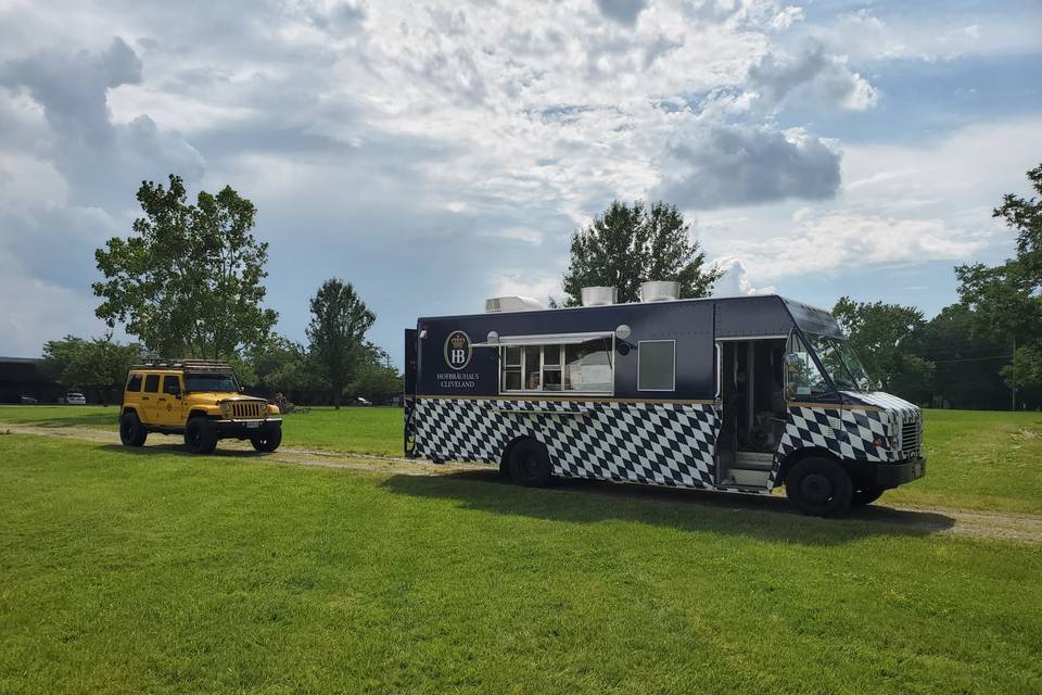 Catering truck