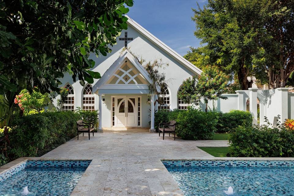 Wedding Chapel, Sandals