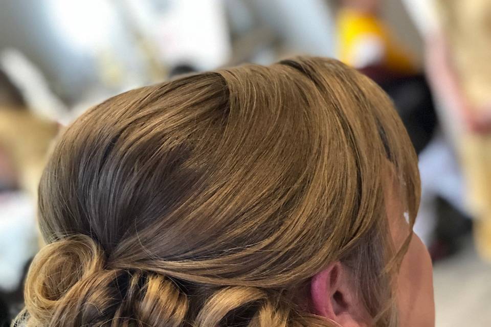 Curly Bun