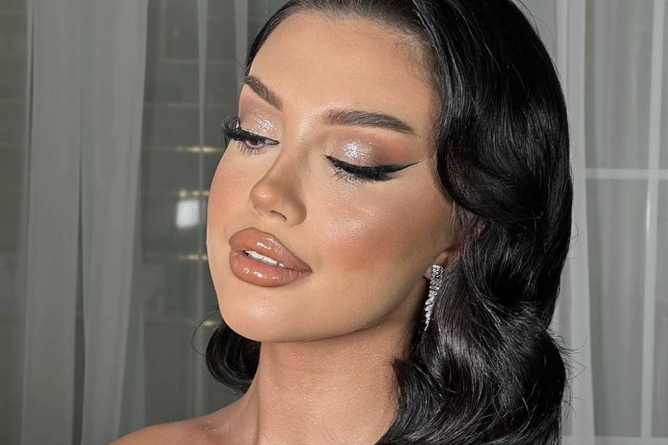 Bridal hair and makeup