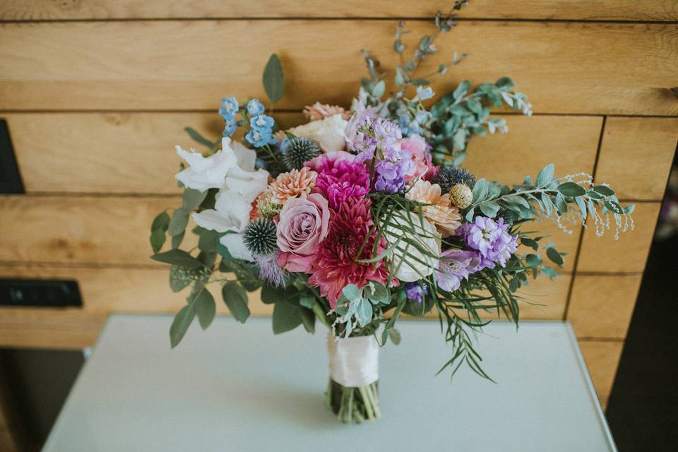 Flower bouquet | Nina Lily Photography
