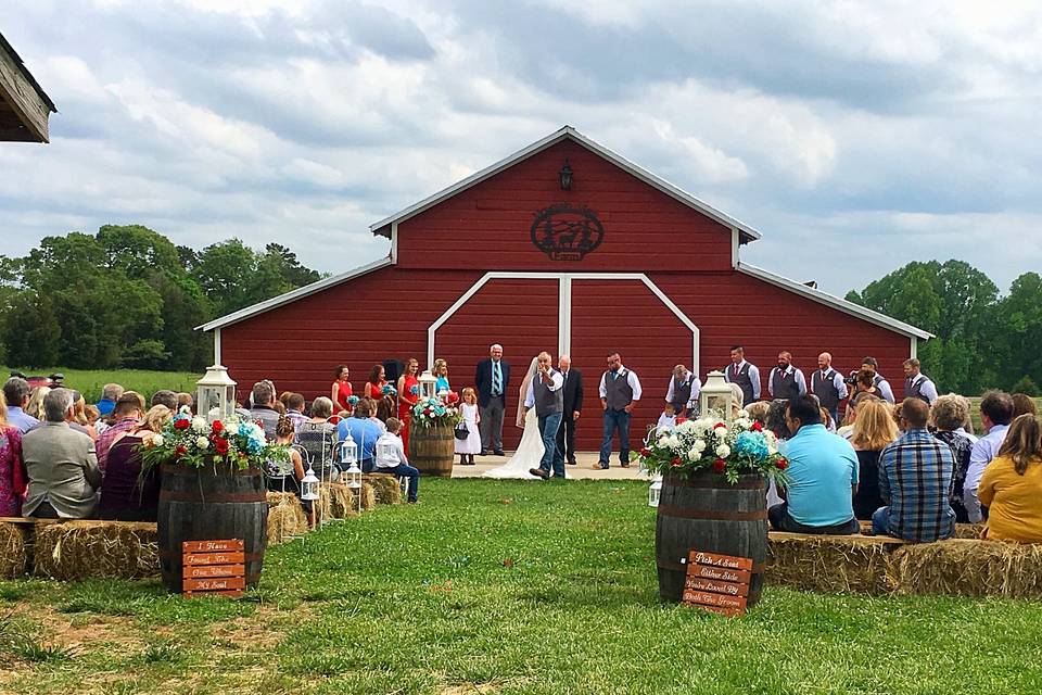 May 5, 2018 wedding outside the barn.