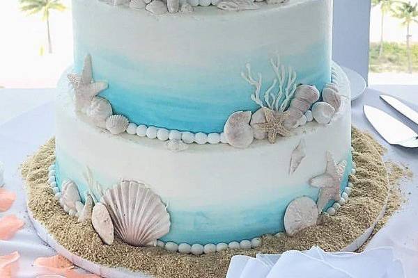 Beach wedding cakes