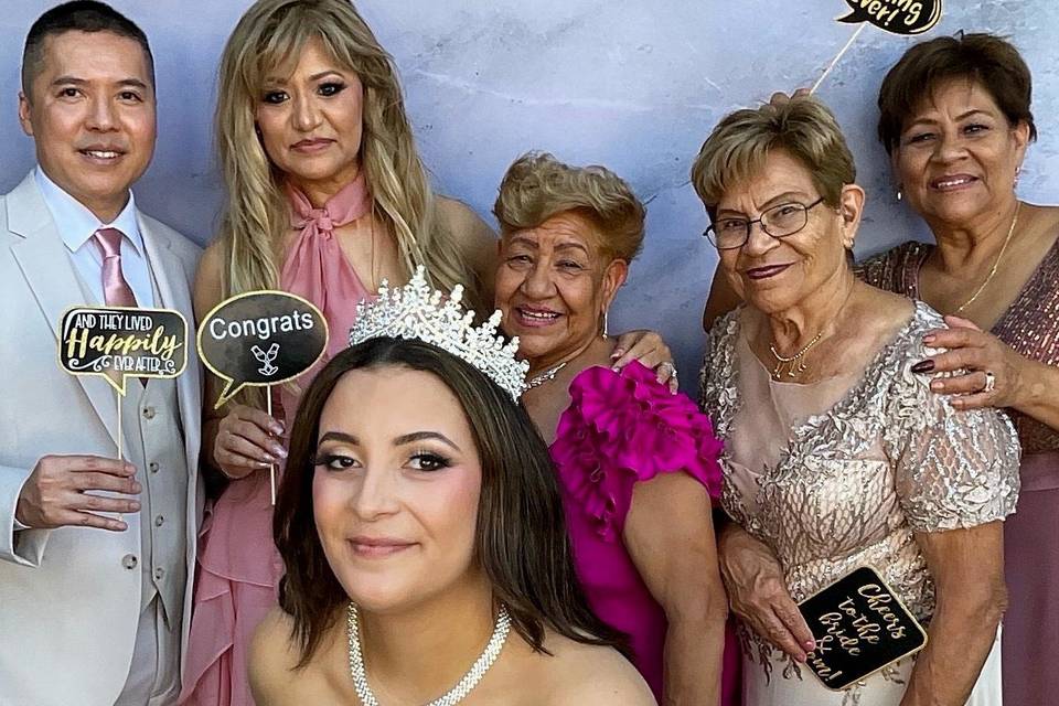 Bride and auletes