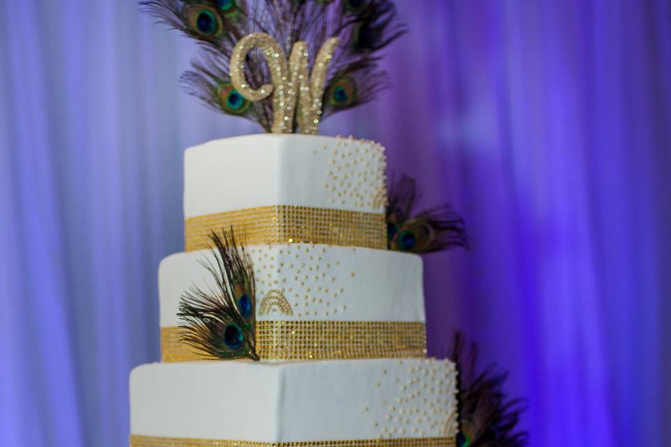 Square wedding cake