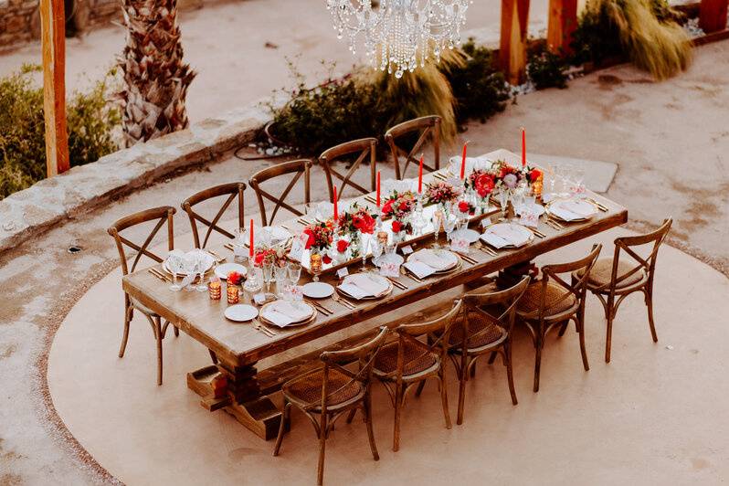 Dinner table st up in Mykonos