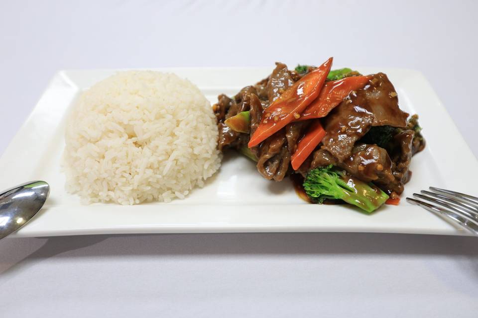 Beef & Broccoli with Rice