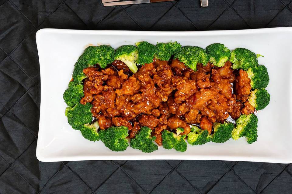 Crispy Chicken on Broccoli Bed
