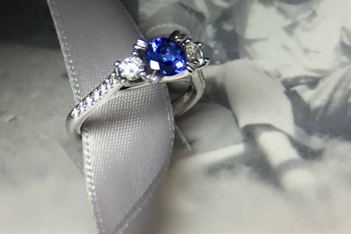 Lapiz lazuli ring
