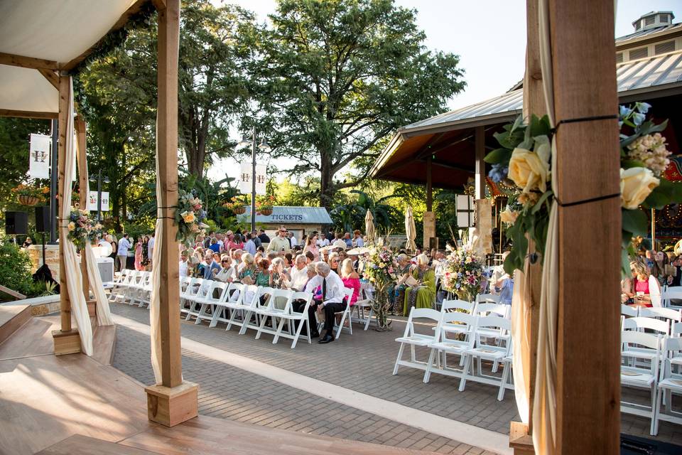 Outdoor wedding venue