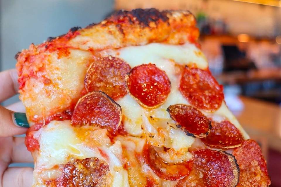 Pepperoni Pan Pizza
