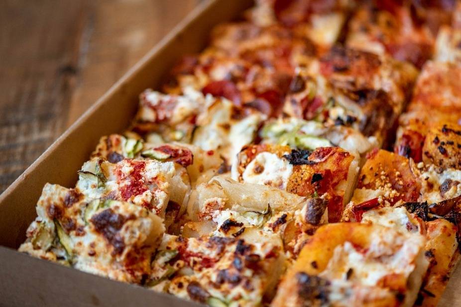 Pan Pizza
