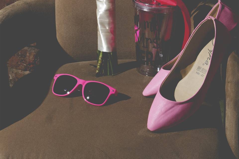 Wedding bouquet and shoes