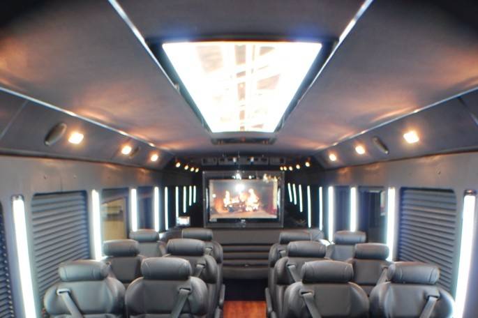 Windy City Limousine and Bus Company