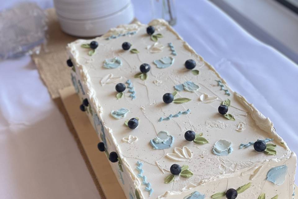 Table Runner Sheet Cake
