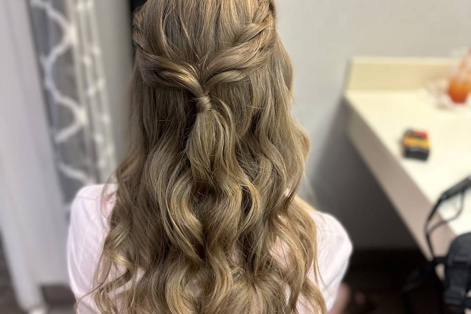 Half up half down twist pony