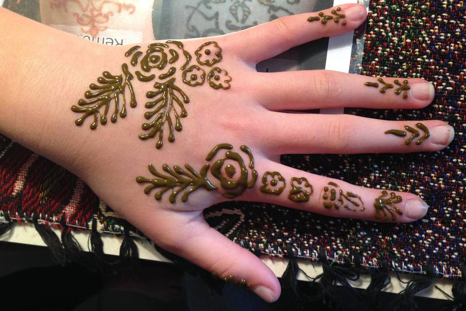 Henna by Salma