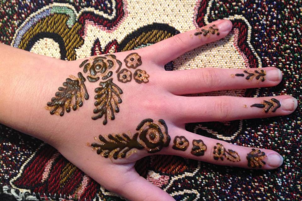 Henna by Salma