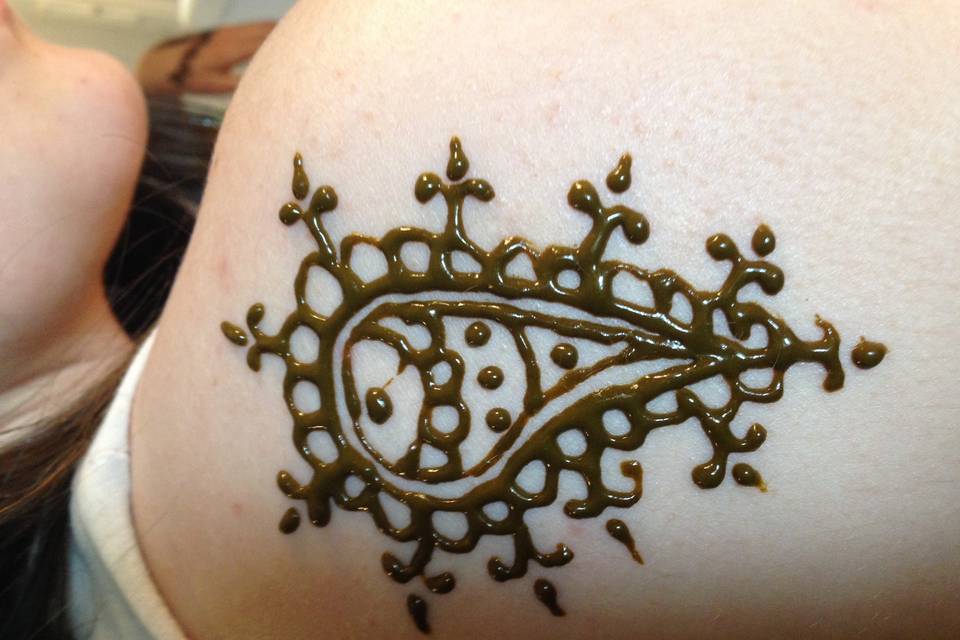 Henna by Salma