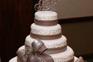 Divine Delicacies Wedding Custom Cake and Monogram