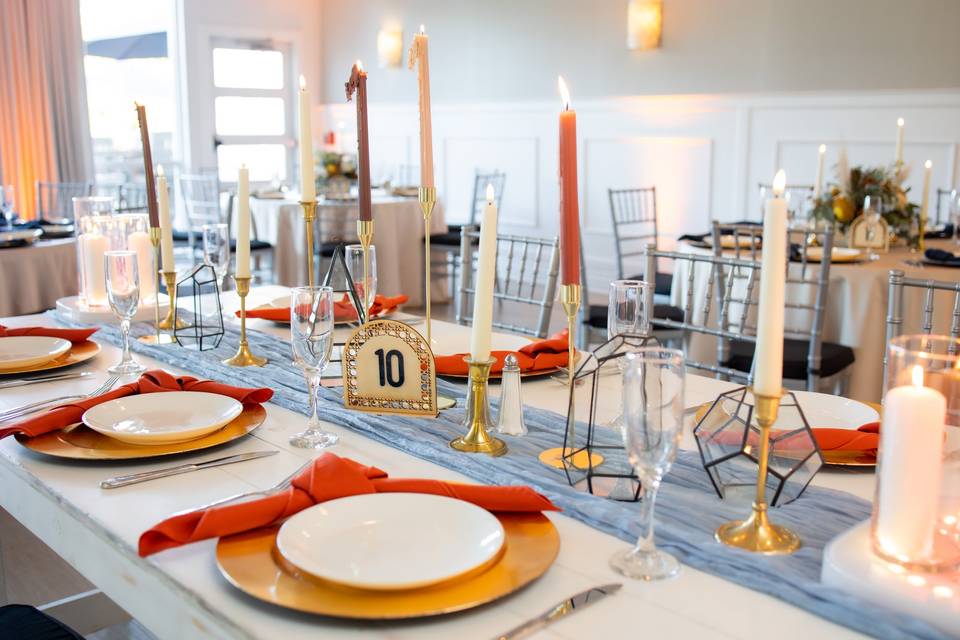 Farm Table Decor