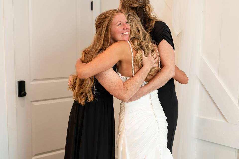 Mom moments in bridal suite