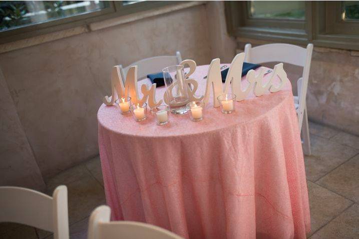 Mr & Mrs Table Arrangement