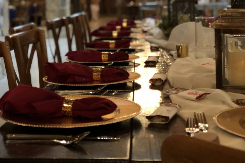 The table arrangement