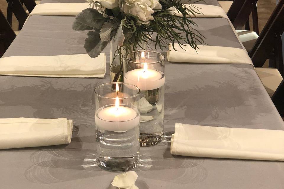 The table arrangement