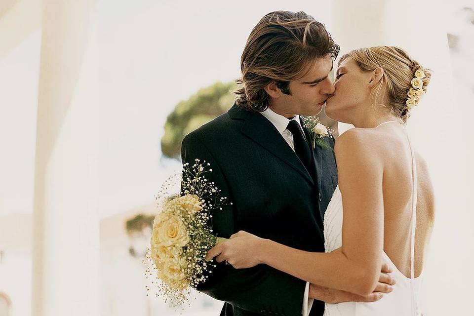 Couple kissing