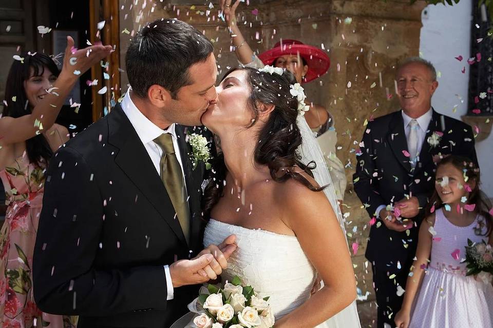 Couple kissing