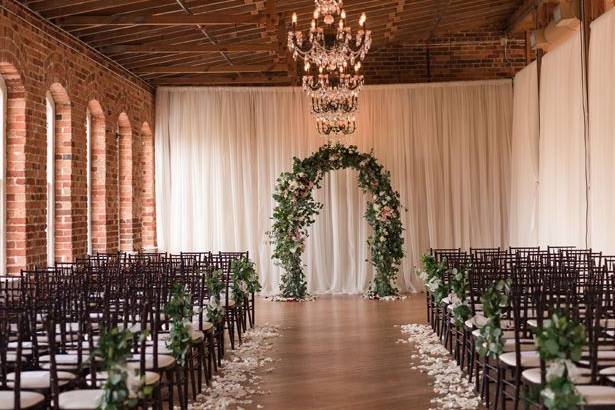 Simple ceremony setting