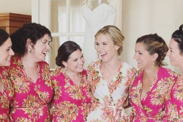 Bride and her bridesmaids