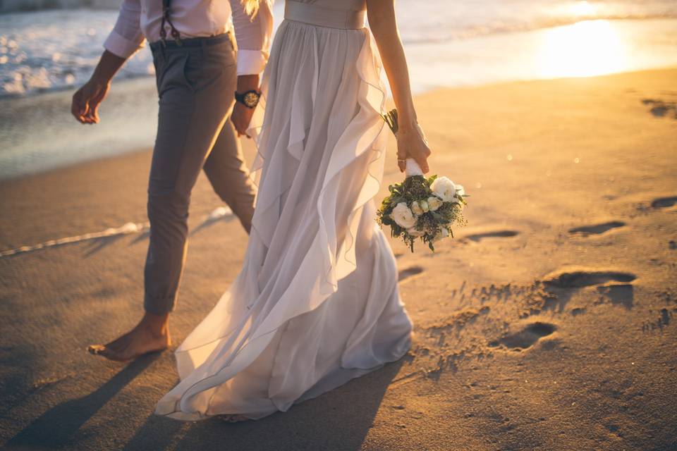 B+A intimate beach wedding