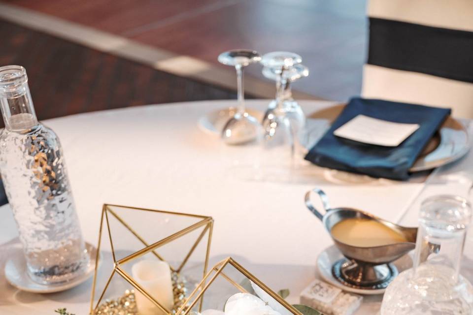 Octagon centerpiece