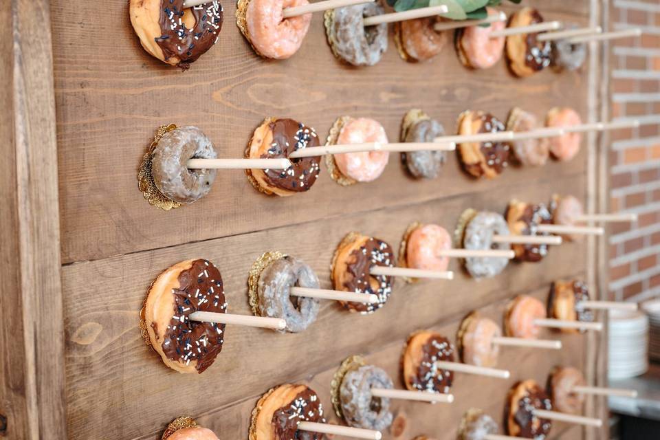 Doughnut wall