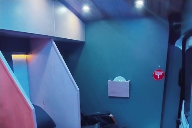 Mobile Spa Interior