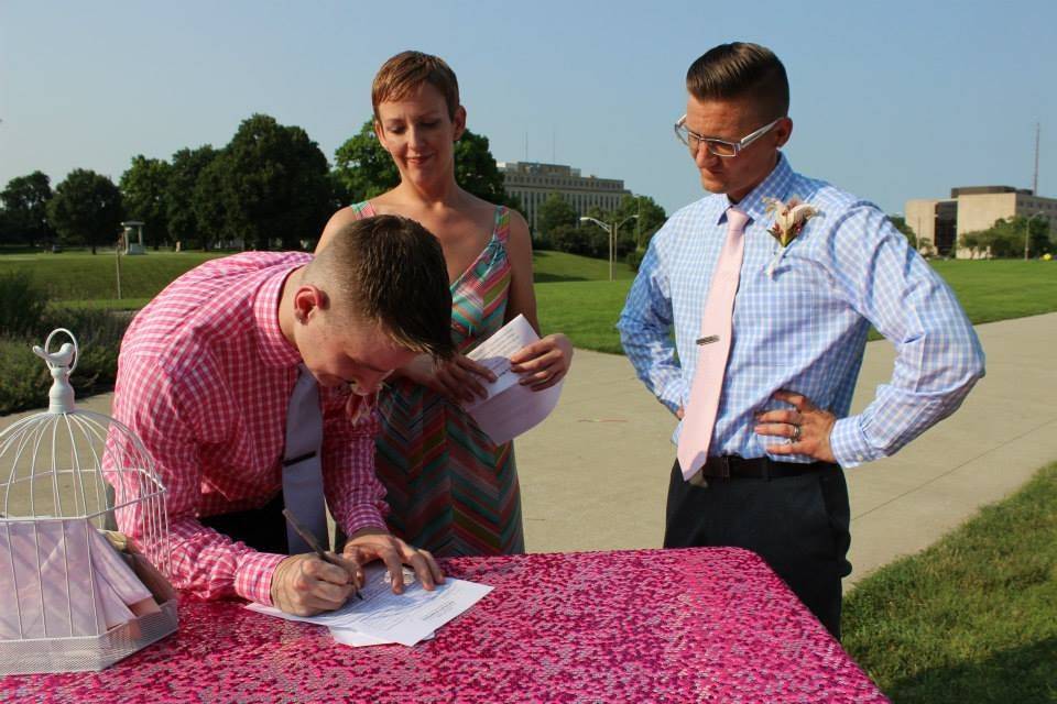 Signing the marriage contract