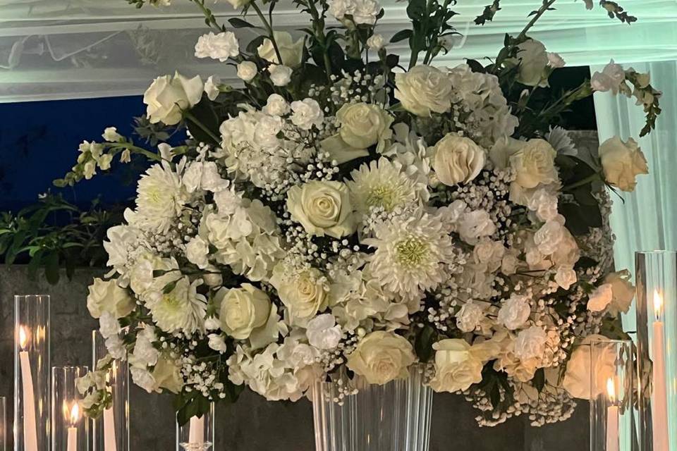 Exquisite floral