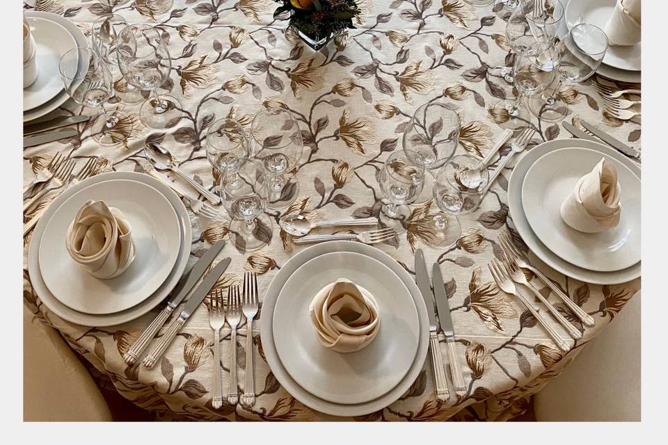 Table setting