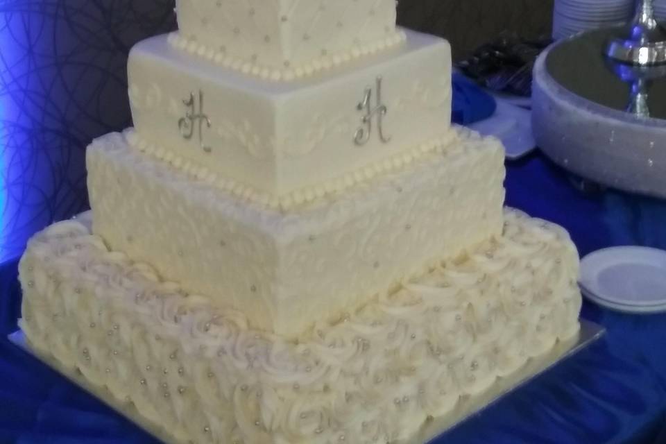 Holman's wedding cake