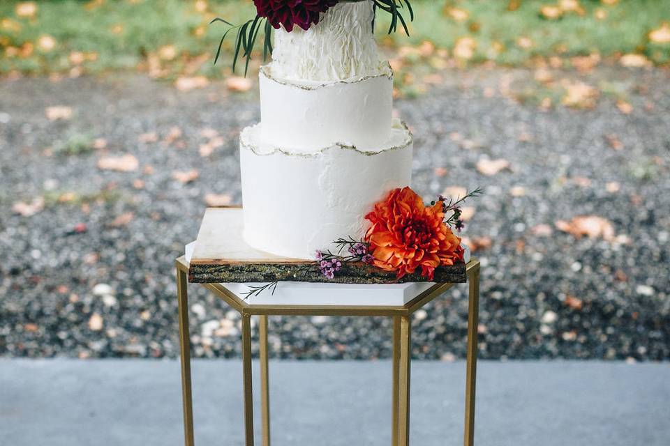 Wedding cake setup