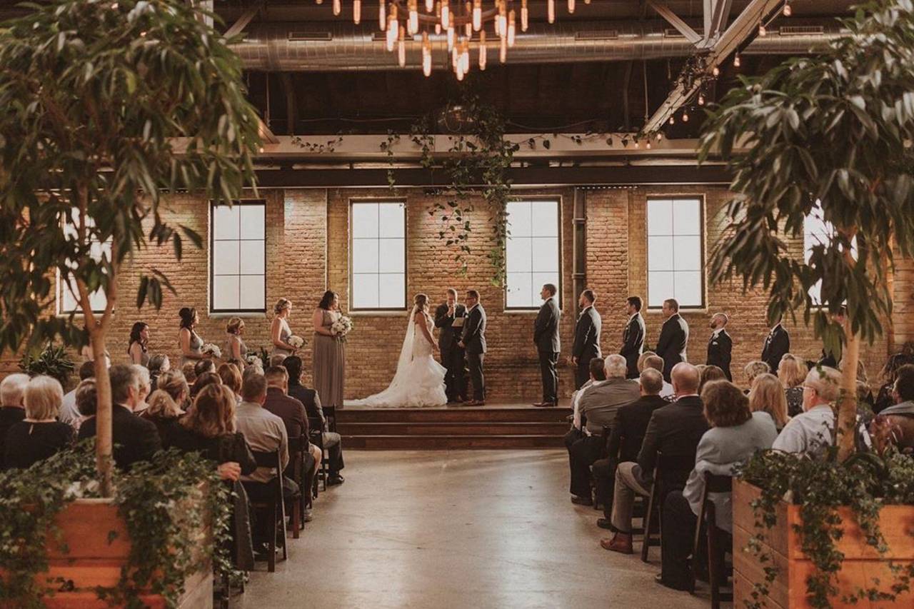 The Ivy House - Banquet Hall Wedding Venues - Milwaukee, WI - WeddingWire