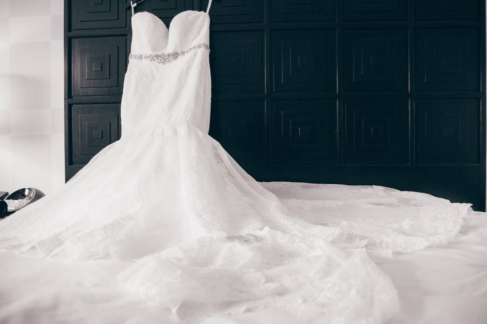 Wedding gown